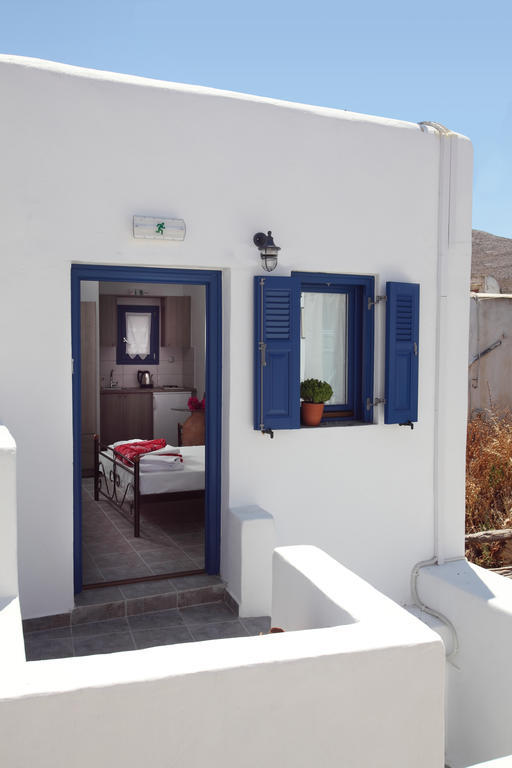 Margarita'S Rooms Folegandros Town Номер фото