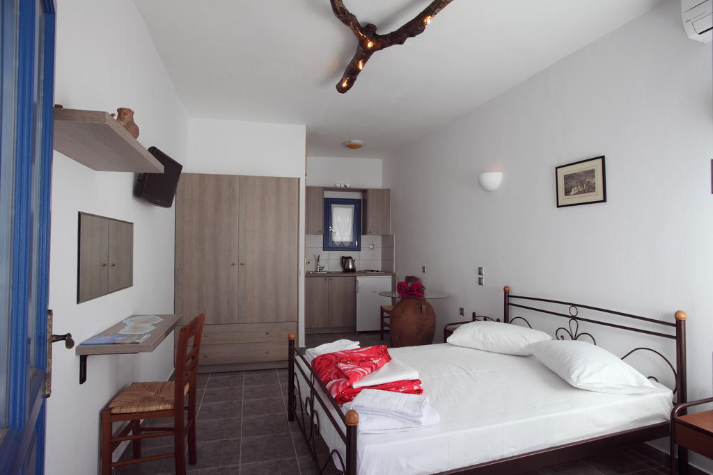 Margarita'S Rooms Folegandros Town Номер фото